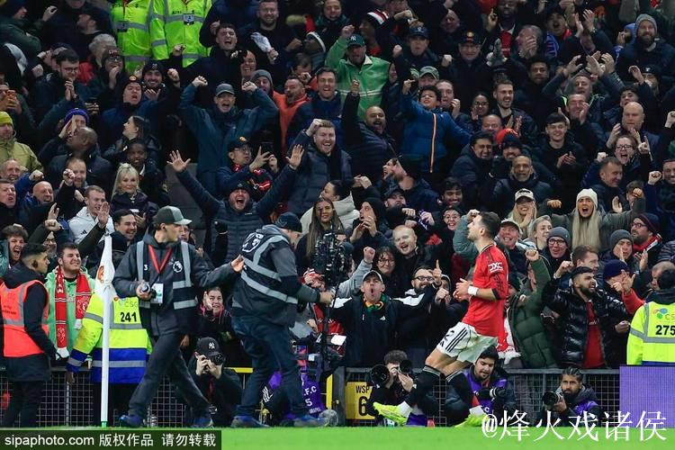 斯基拉:马里奥可能会在冬窗离开尤文,球员渴望更多出场机会 斯基拉:马里奥可能会在冬窗离开尤文,球员渴望更多出场机会